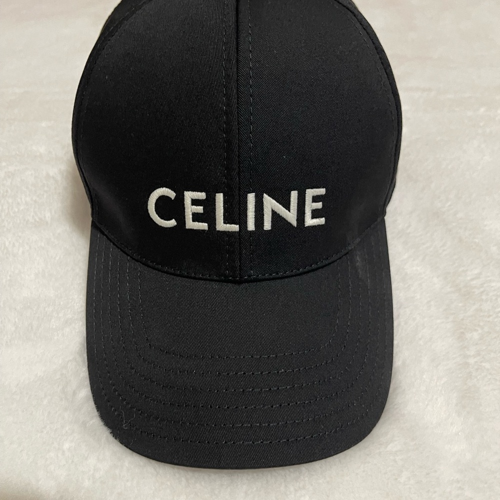 CELINE BASEBALL CAP IN COTTON
BLACK
